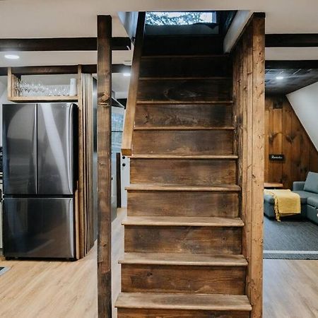 New! Cozy & Modern A-Frame In The Woods W/Hot Tub Villa Tamworth Exterior photo