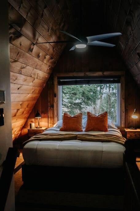 New! Cozy & Modern A-Frame In The Woods W/Hot Tub Villa Tamworth Exterior photo