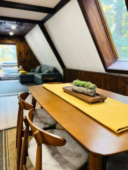 New! Cozy & Modern A-Frame In The Woods W/Hot Tub Villa Tamworth Exterior photo