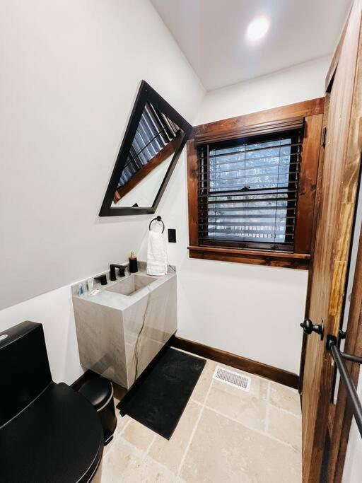 New! Cozy & Modern A-Frame In The Woods W/Hot Tub Villa Tamworth Exterior photo
