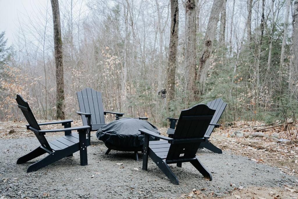 New! Cozy & Modern A-Frame In The Woods W/Hot Tub Villa Tamworth Exterior photo